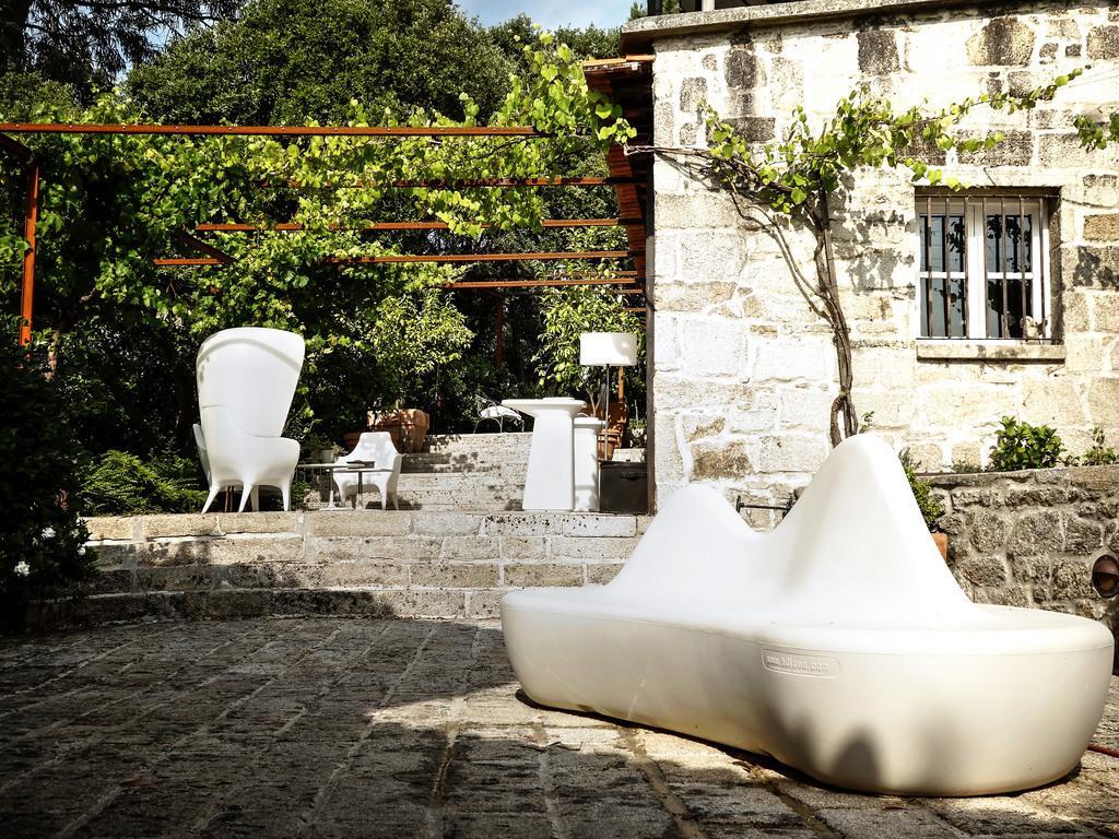 Enoturismo Novavila Rias Baixas Wine Design Meis Екстериор снимка